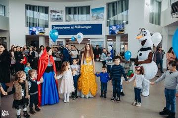 Святкування дитячого Нового Року в автосалоні "КарпатиАвтоцентр"!